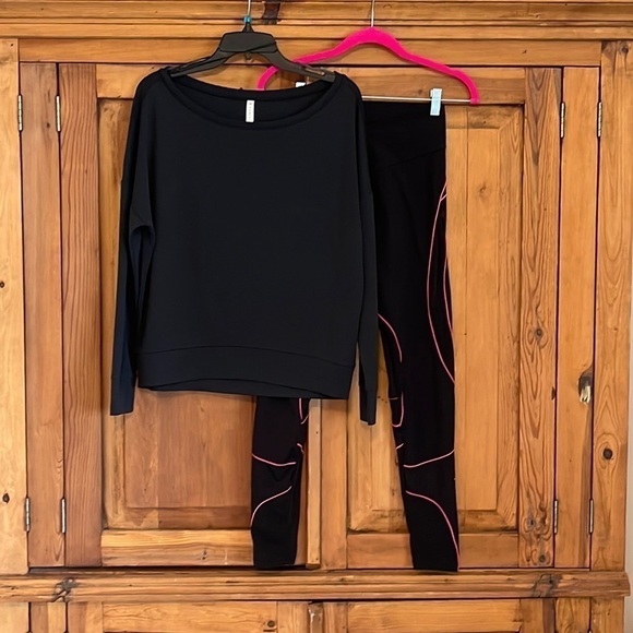 Fabletics MODAL Silky Soft Oversized Comfort Top Sz. XS RUNS Oversized! - Picture 4 of 13